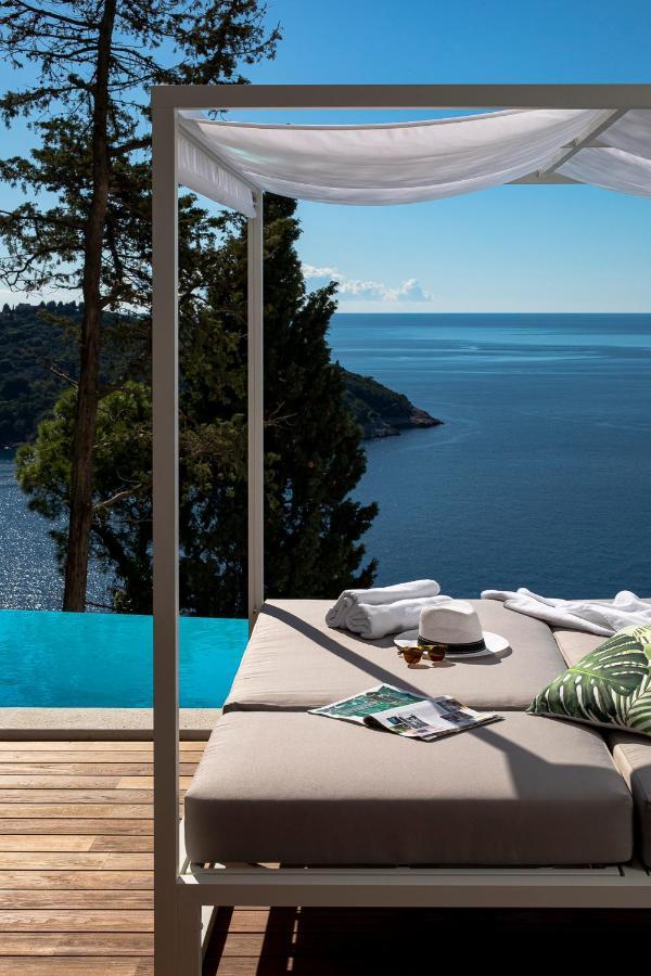 Villa T Dubrovnik - Wellness And Spa Luxury Villa With Spectacular Old Town View المظهر الخارجي الصورة